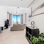 Family Abode 3Br Apartment In Downtown Dubai With Burj Khalifa Views