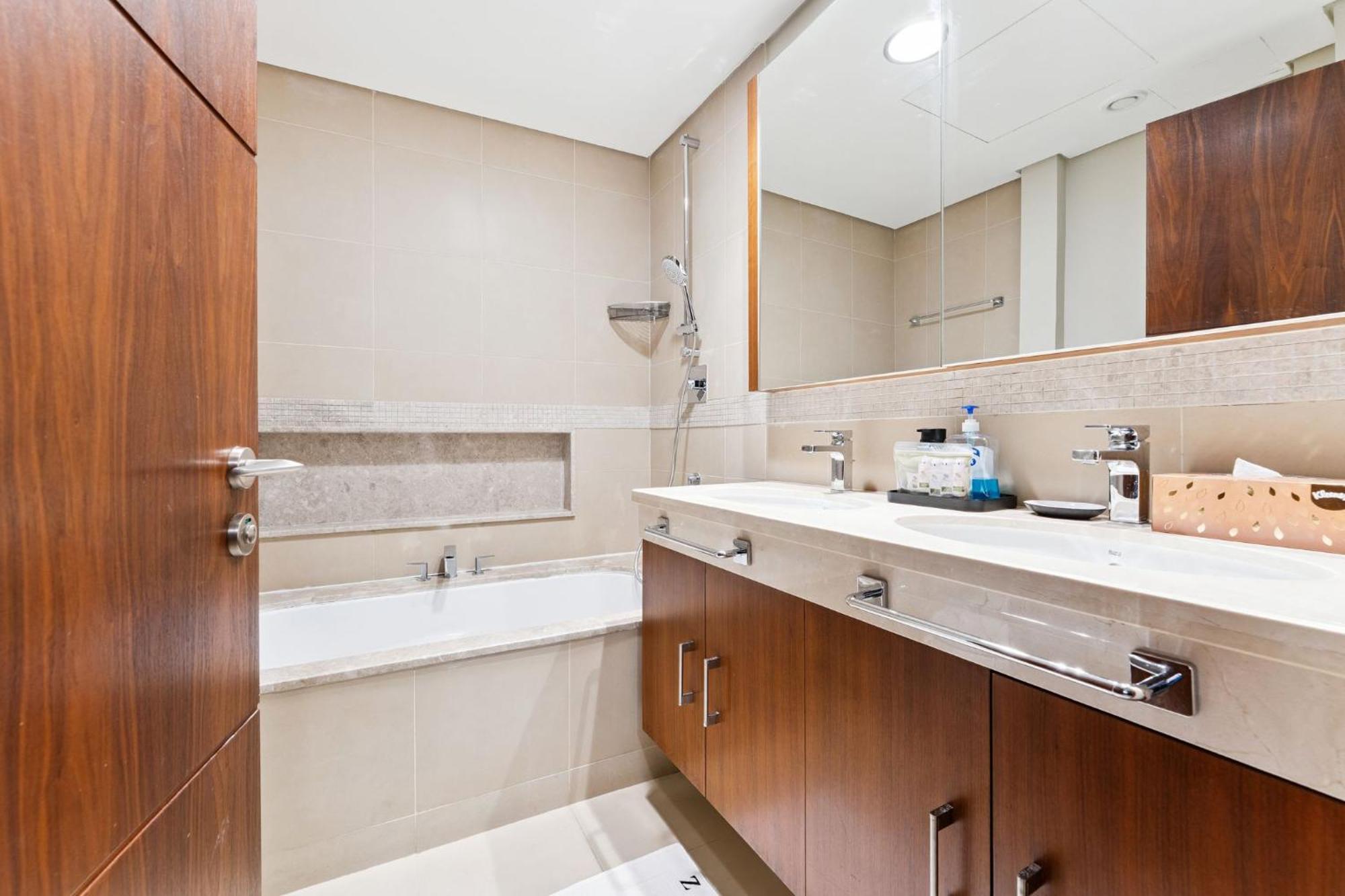 Family Abode 3Br Apartment In Downtown Dubai With Burj Khalifa Views * Dubai