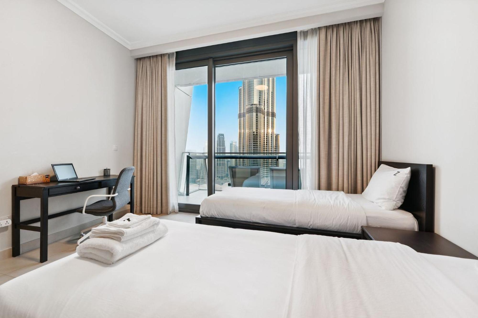 Family Abode 3Br Apartment In Downtown Dubai With Burj Khalifa Views *